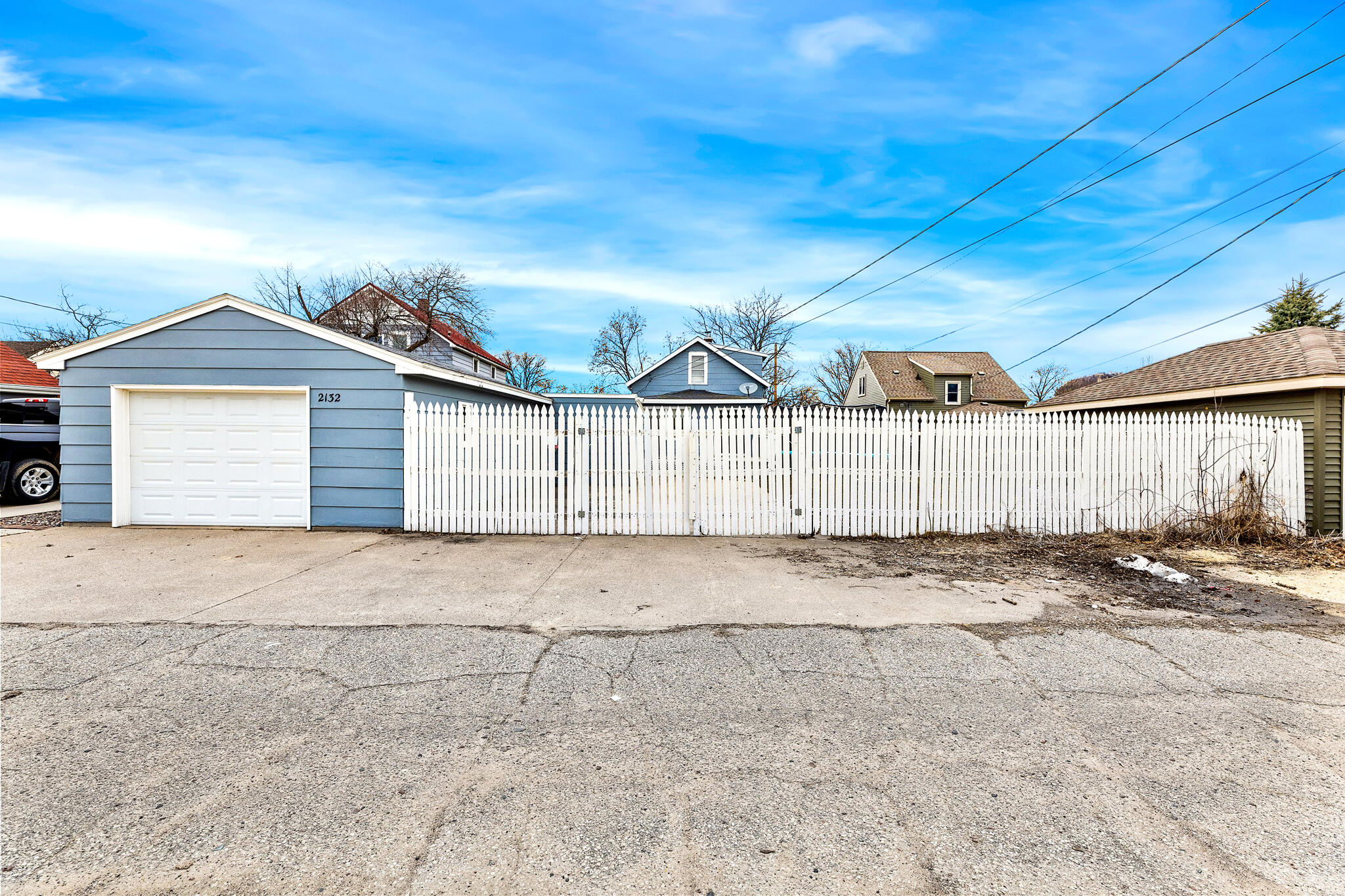 2132 Jackson Street La Crosse, WI 54601 - Photo 23 of 23 23 DETACHED GARAGE- FENCED BACK YARD
