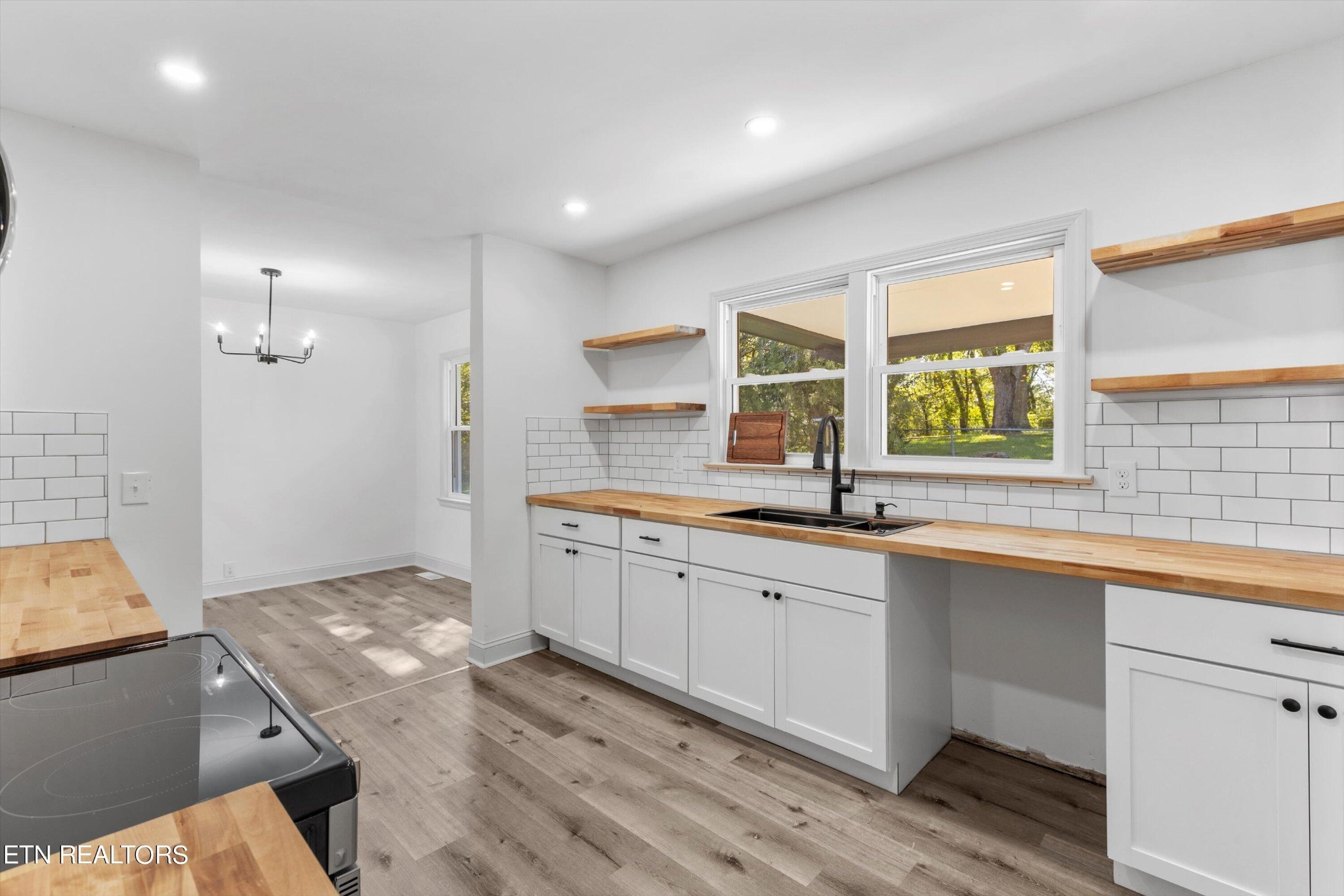 4221 Plummer Road Northeast Knoxville, TN 37918 - Photo 21 of 34 Gallery Image 21