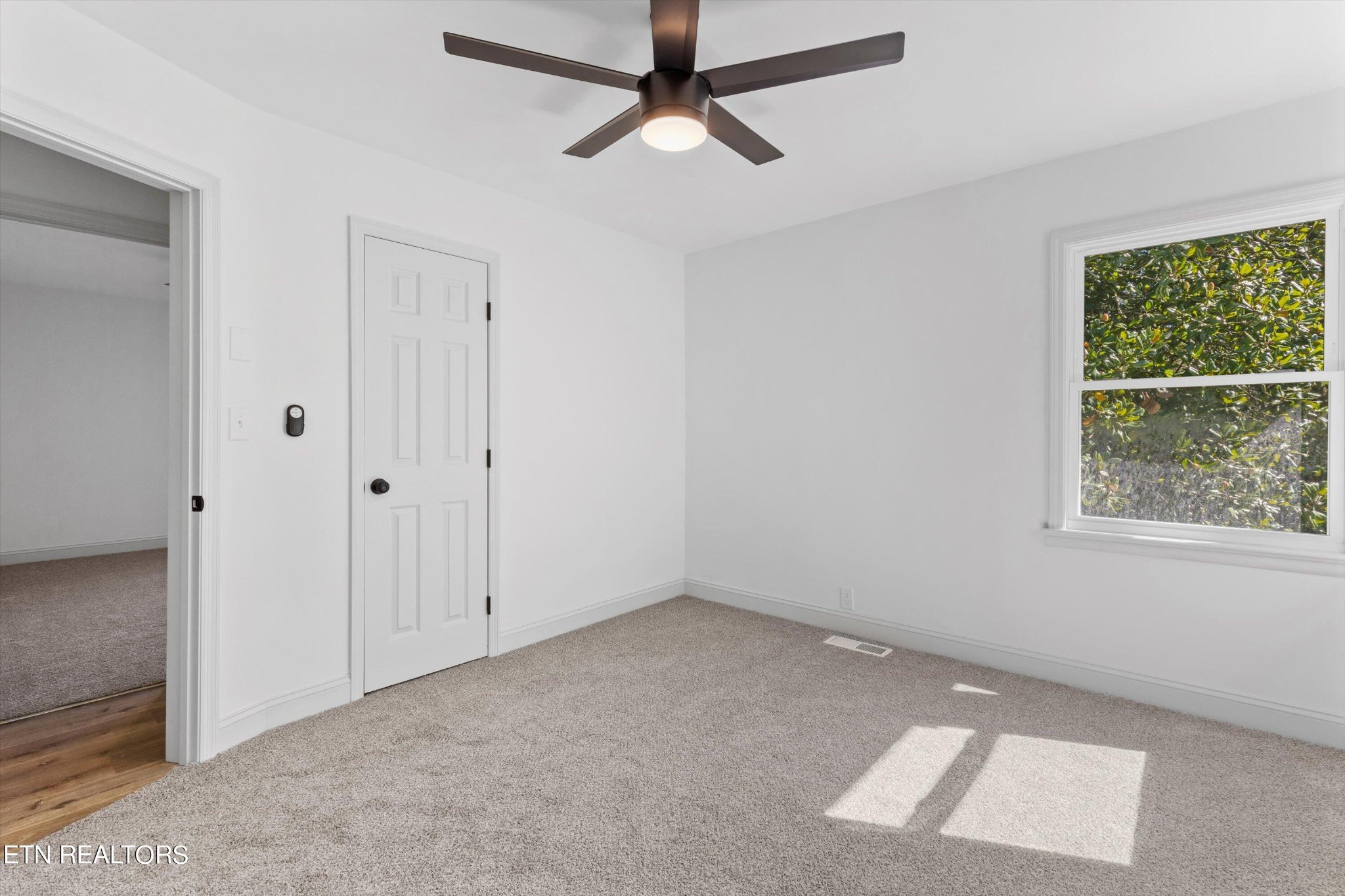 4221 Plummer Road Northeast Knoxville, TN 37918 - Photo 29 of 34 Gallery Image 29