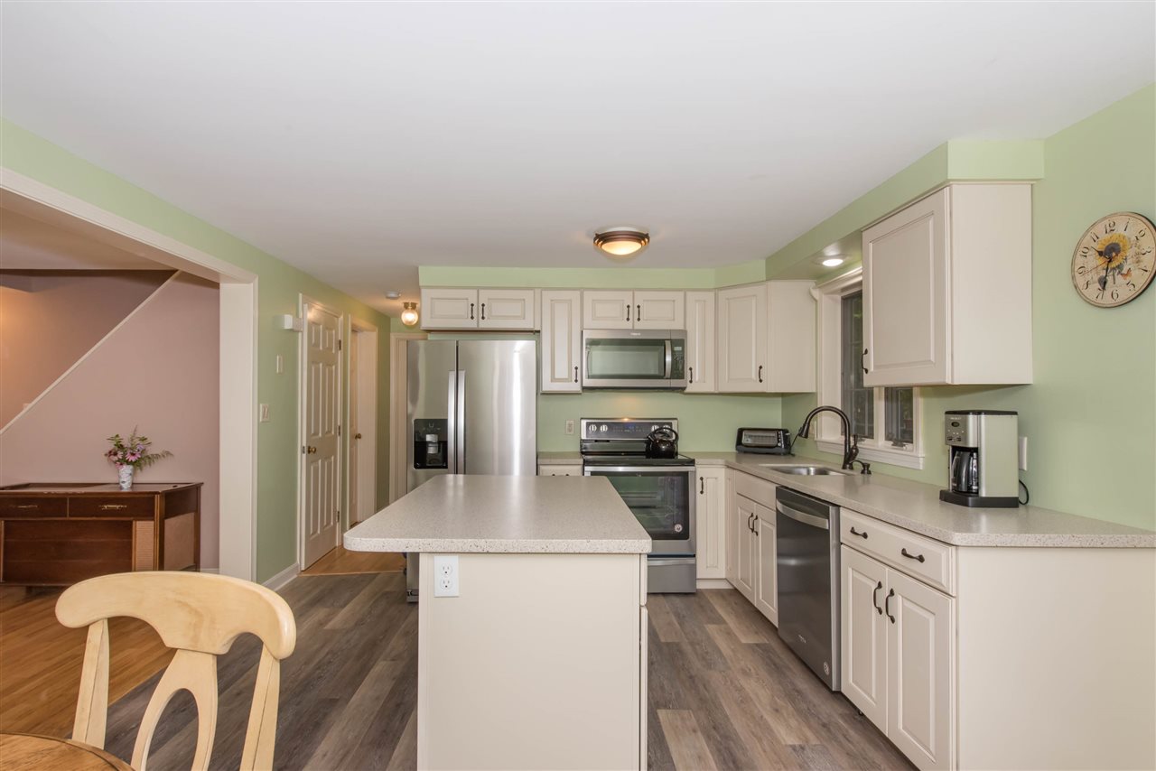 76 Tebbetts Road Rochester, NH 03867 - Photo 9 of 37