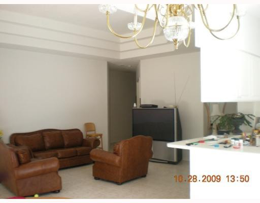 7141 Northwest Turtle Walk Boca Raton, FL 33487 - Photo 6 of 9 Den/Family/Great Room