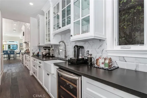 $5,300,000 | 14234 Greenleaf Street, Sherman Oaks, CA 91423