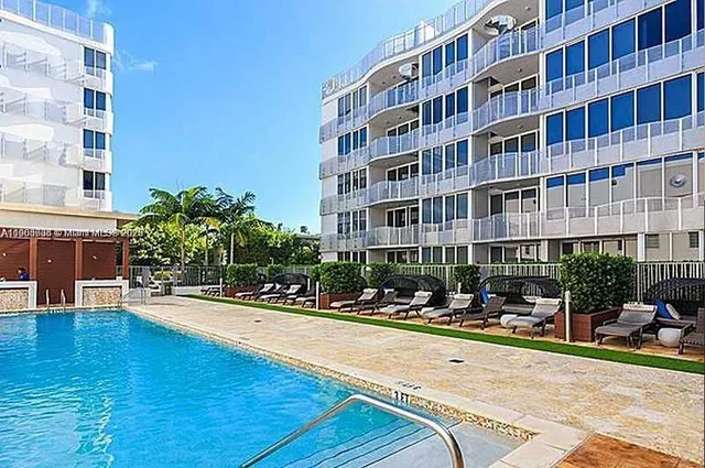 a building view with outdoor space