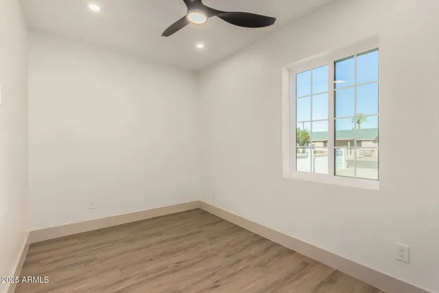 $710,000 | 385 East Clarendon Avenue, Phoenix, AZ 85012