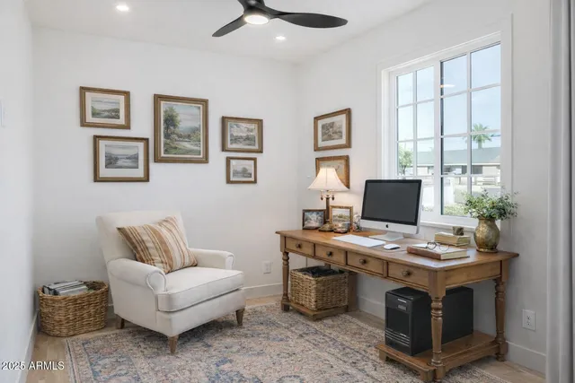 $710,000 | 385 East Clarendon Avenue, Phoenix, AZ 85012