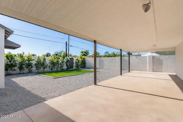 $710,000 | 385 East Clarendon Avenue, Phoenix, AZ 85012