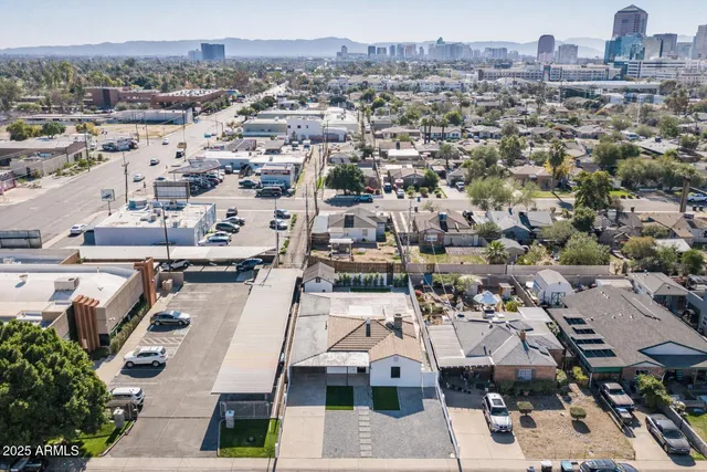 $710,000 | 385 East Clarendon Avenue, Phoenix, AZ 85012