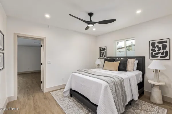 $629,900 | 385 East Clarendon Avenue, Phoenix, AZ 85012