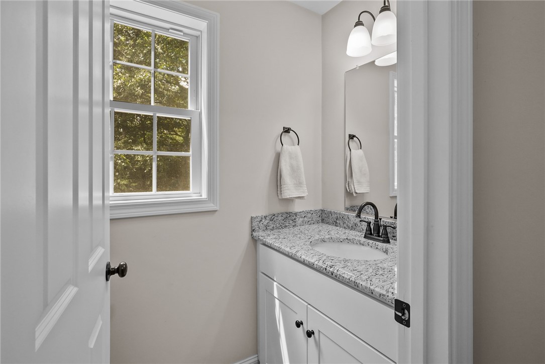 17 Fisher Road Cumberland, RI 02864 - Photo 21 of 46