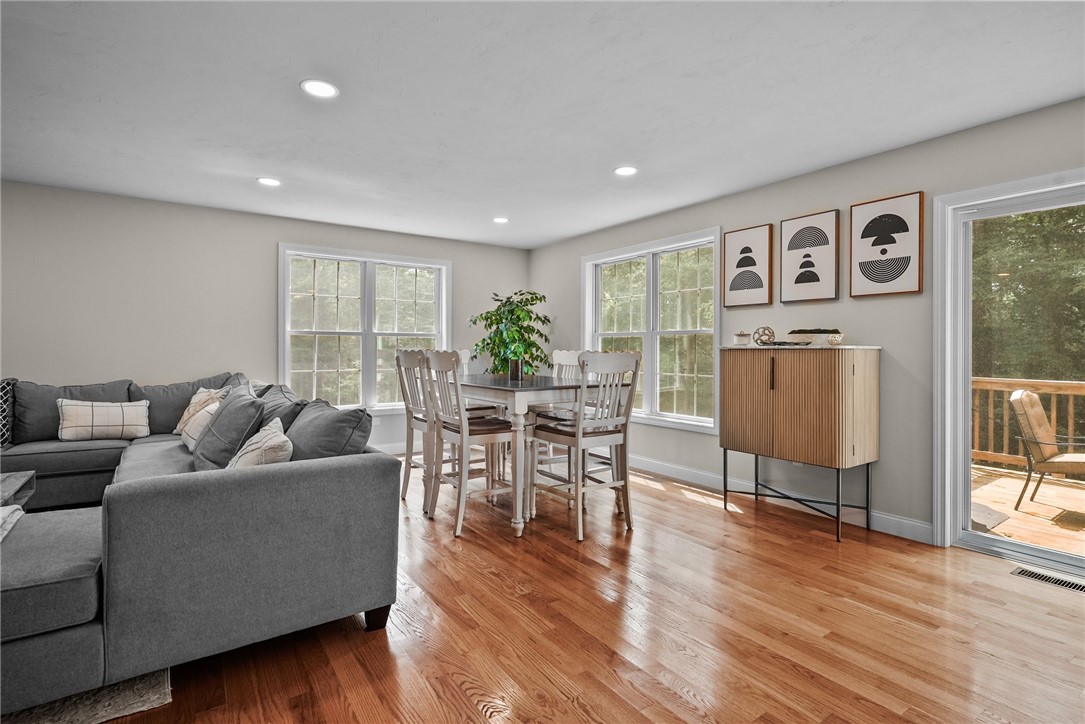 17 Fisher Road Cumberland, RI 02864 - Photo 10 of 46