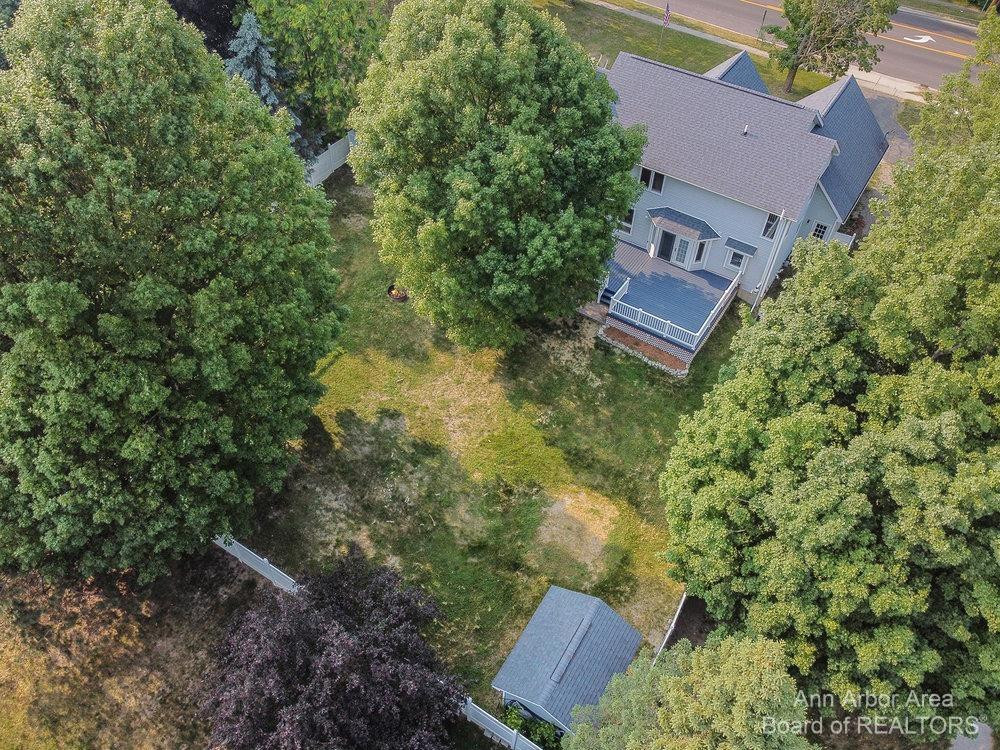 922 Main Street Fenton, MI 48430 - Photo 36 of 42 Photo 36