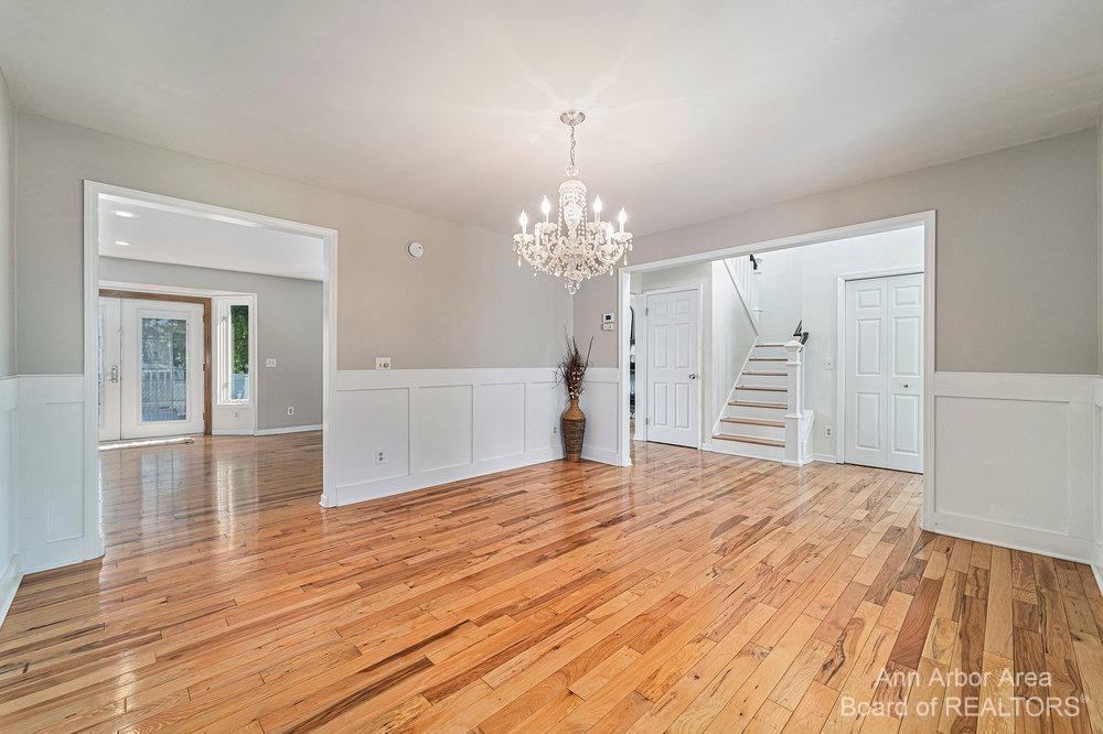 922 Main Street Fenton, MI 48430 - Photo 6 of 42 Photo 6