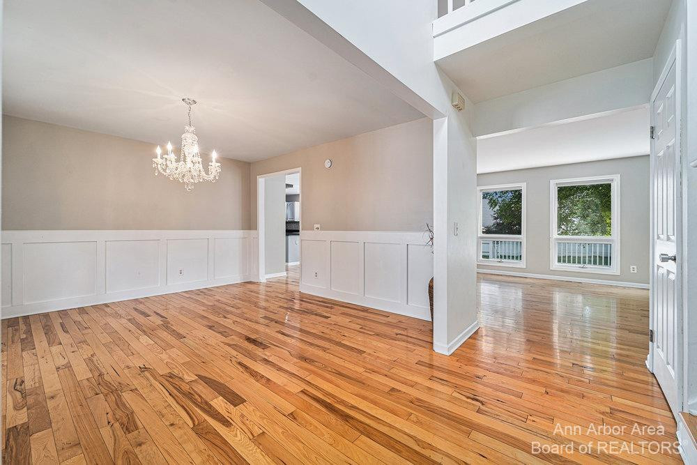 922 Main Street Fenton, MI 48430 - Photo 7 of 42 Photo 7