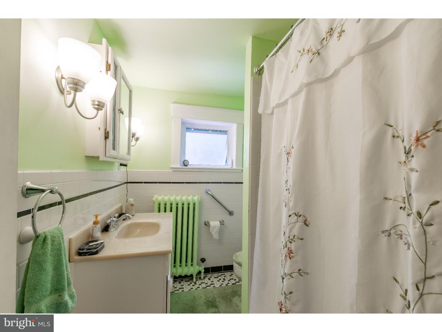 110 West Ridley Avenue Ridley Park, PA 19078 - Photo 15 of 25 Bathroom