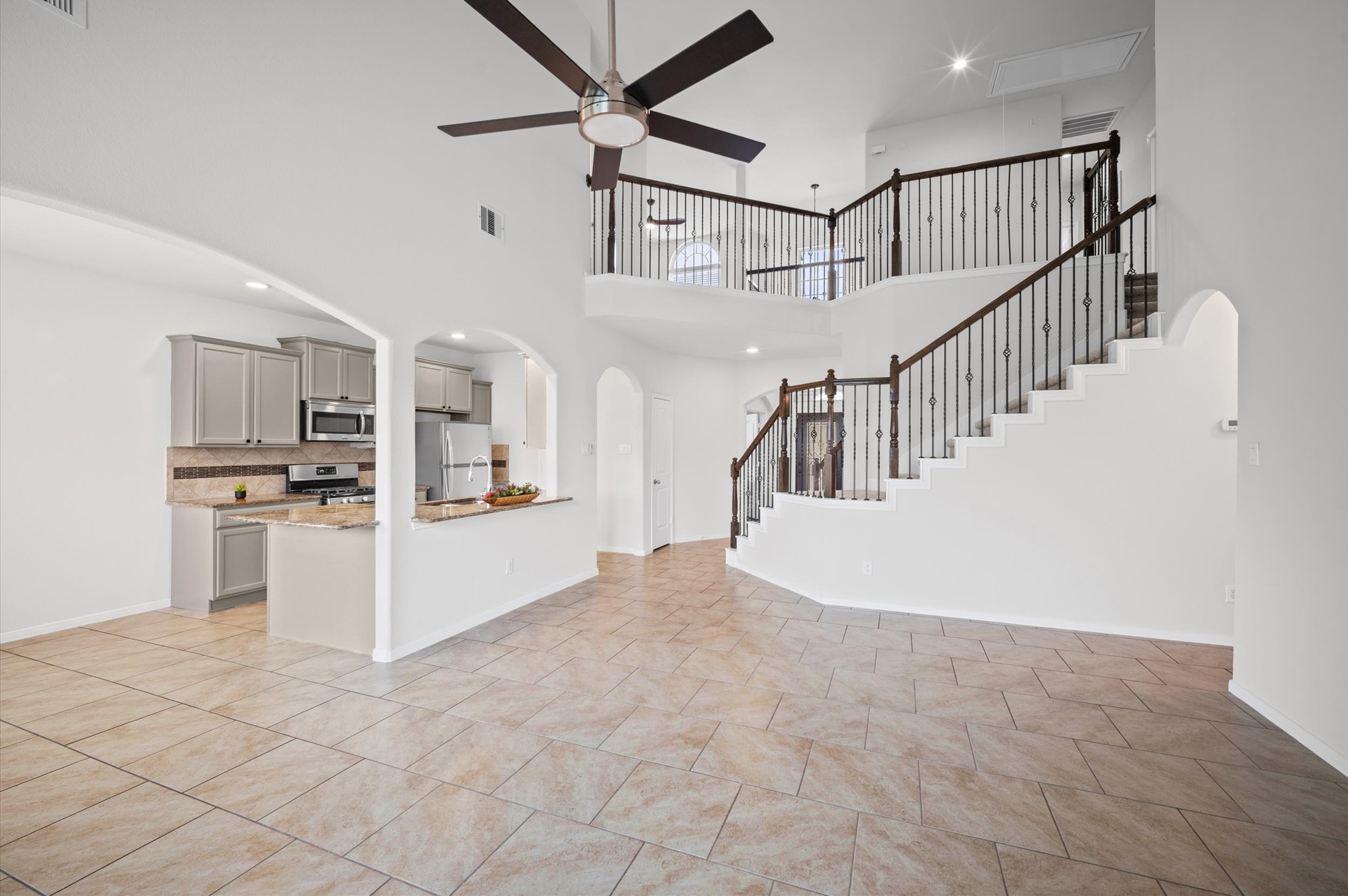 5635 Glenfield Spring Lane Spring, TX 77389 - Photo 13 of 43