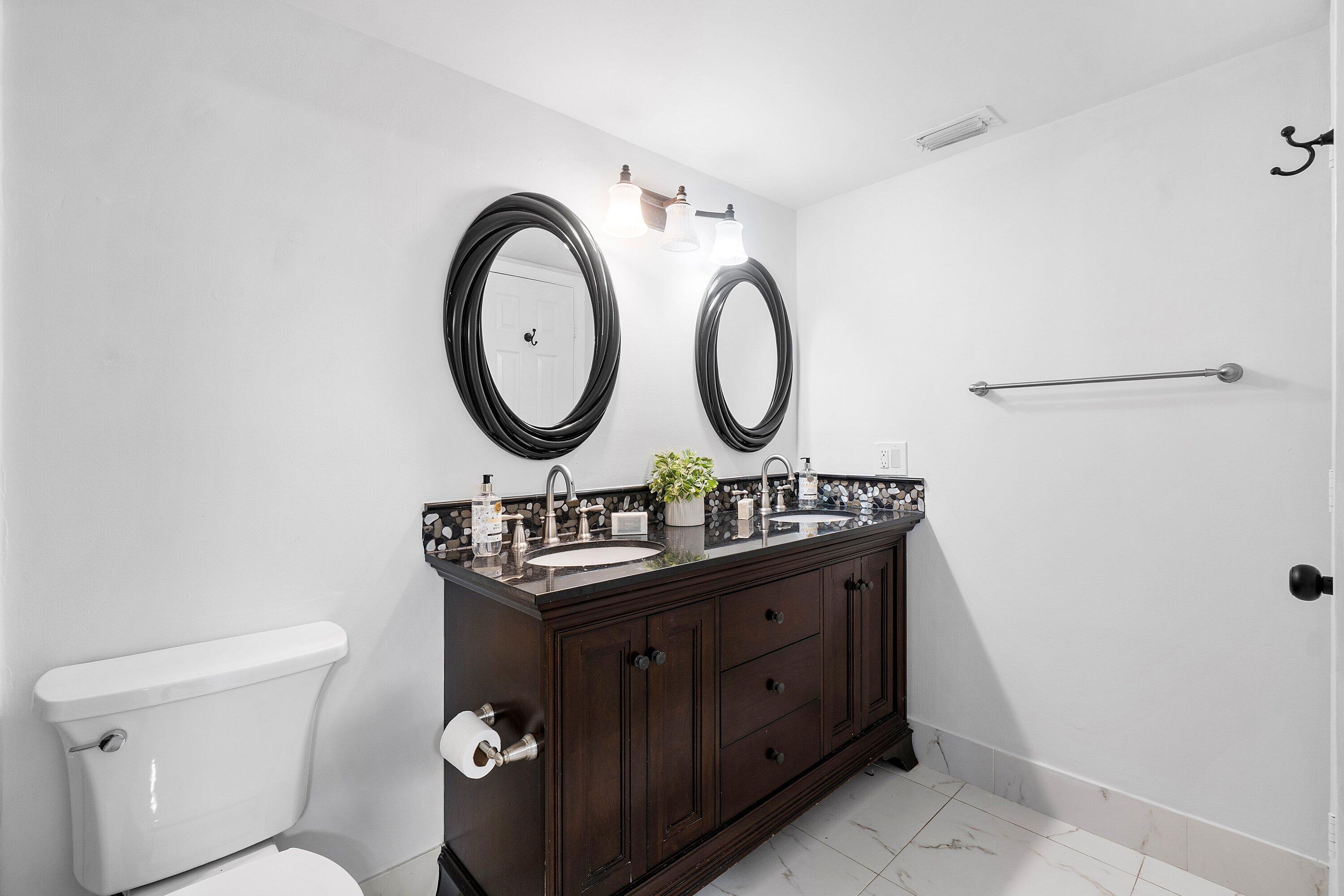 5119 Oak Hill Road Delray Beach, FL 33484 - Photo 18 of 44 018-5119OakHillRoad-DelrayBeach-FL-33484