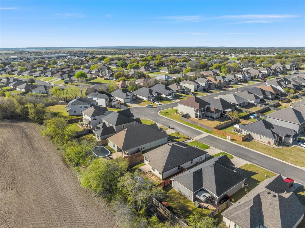 10421 Arabella Lane Waco, TX 76708 - Photo 31 of 35