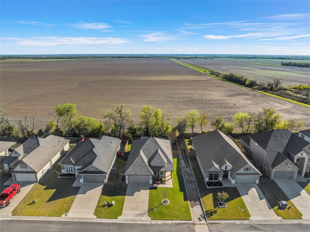 10421 Arabella Lane Waco, TX 76708 - Photo 33 of 35