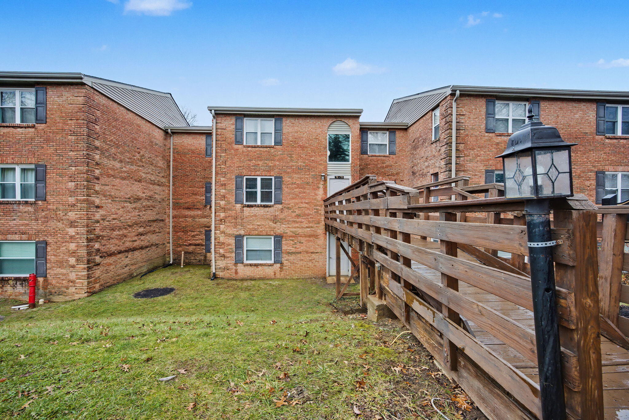 421 Redding Road, Unit 71 Lexington, KY 40517 - Photo 28 of 28 421 Front