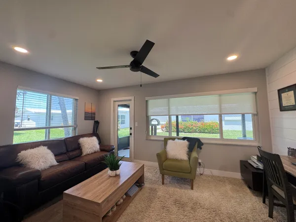 $3,500 | 108 Southwest 9th Street, Boynton Beach, FL 33426