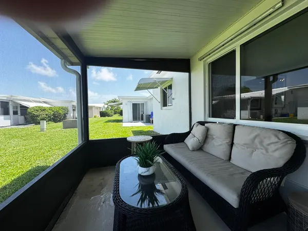 $3,500 | 108 Southwest 9th Street, Boynton Beach, FL 33426