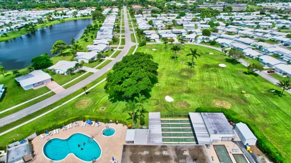 $3,500 | 108 Southwest 9th Street, Boynton Beach, FL 33426