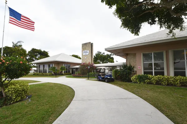 $3,500 | 108 Southwest 9th Street, Boynton Beach, FL 33426