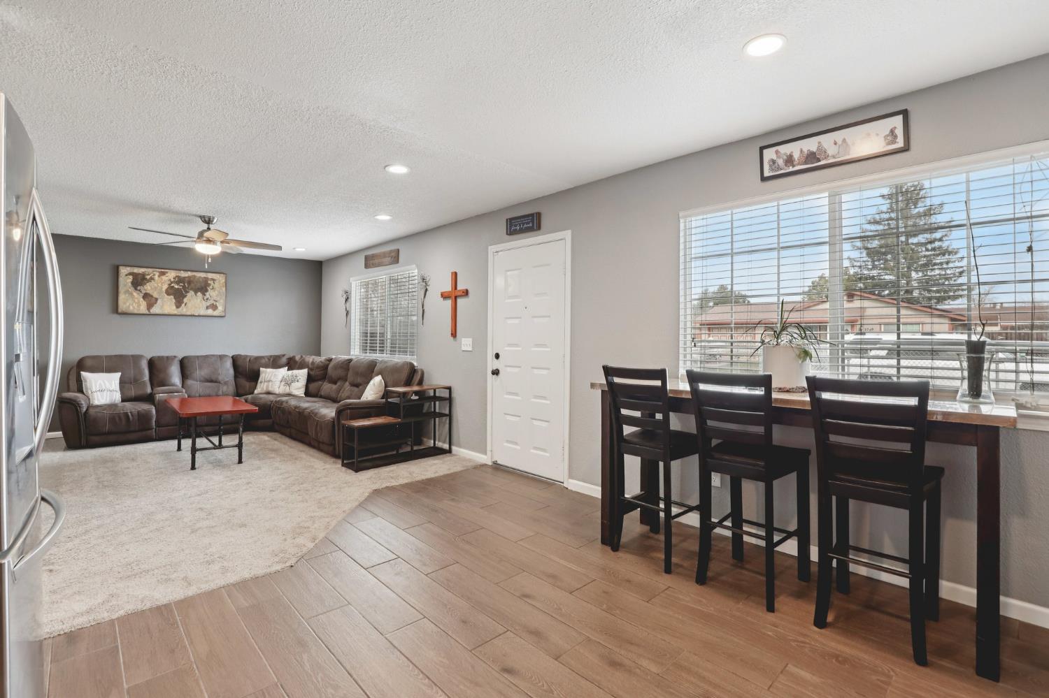 2370 Missouri Way Elverta, CA 95626 - Photo 11 of 24