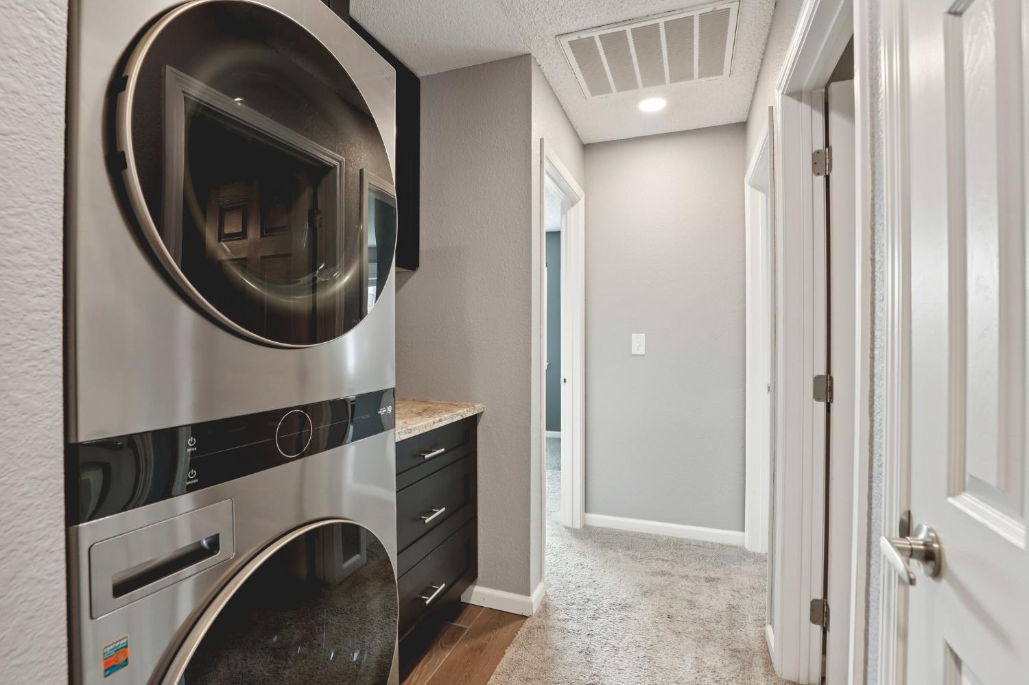 2370 Missouri Way Elverta, CA 95626 - Photo 13 of 24