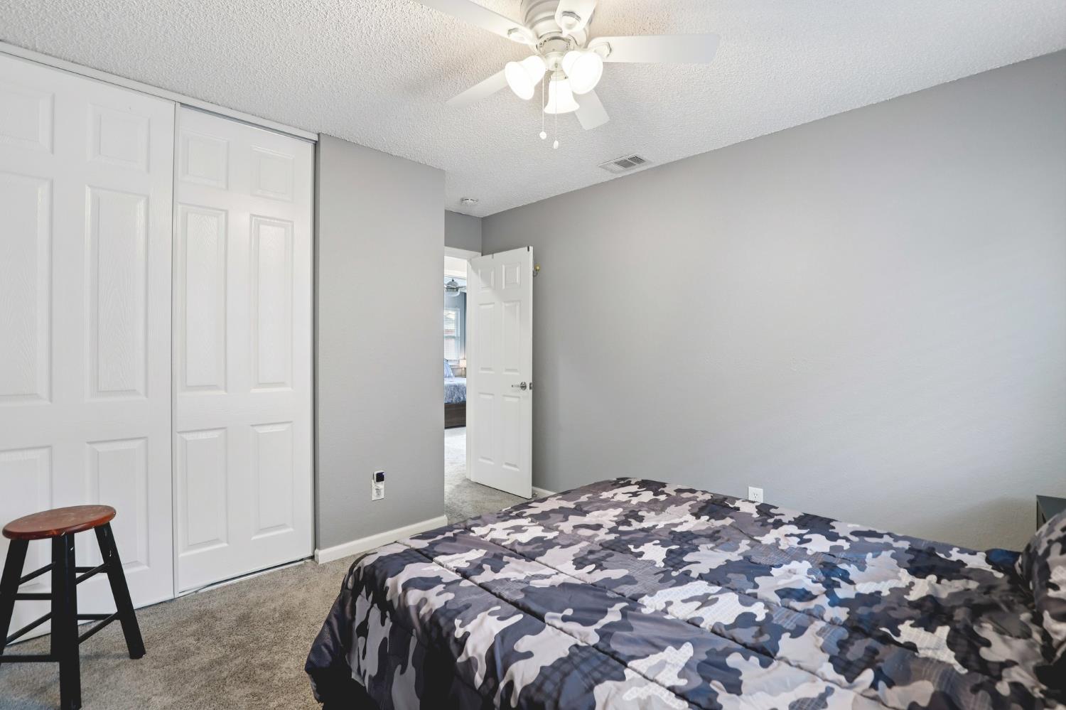 2370 Missouri Way Elverta, CA 95626 - Photo 16 of 24