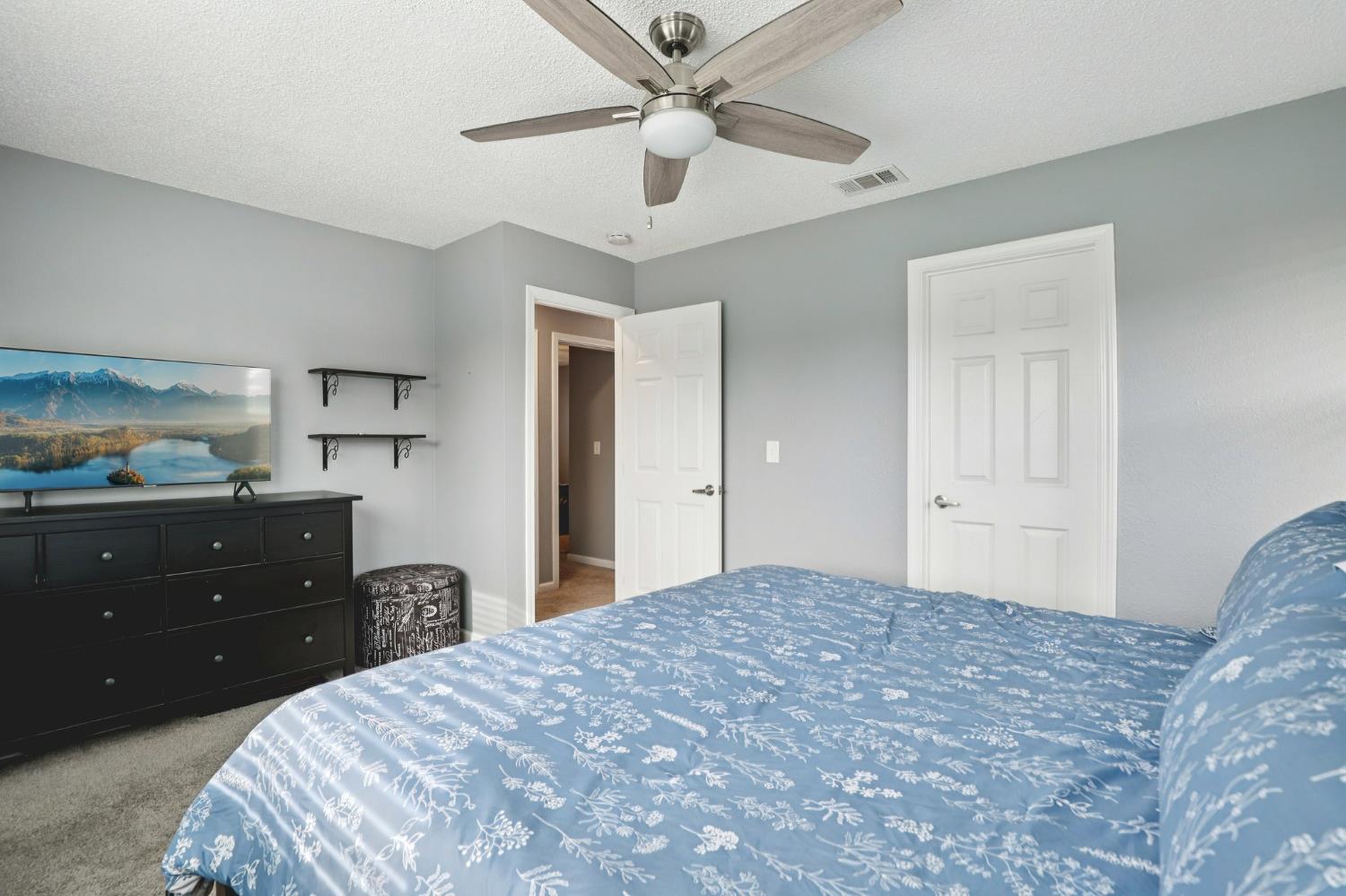 2370 Missouri Way Elverta, CA 95626 - Photo 20 of 24