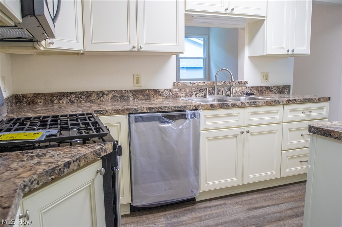 6820 North Ridge Road West Geneva, OH 44041 - Photo 5 of 26