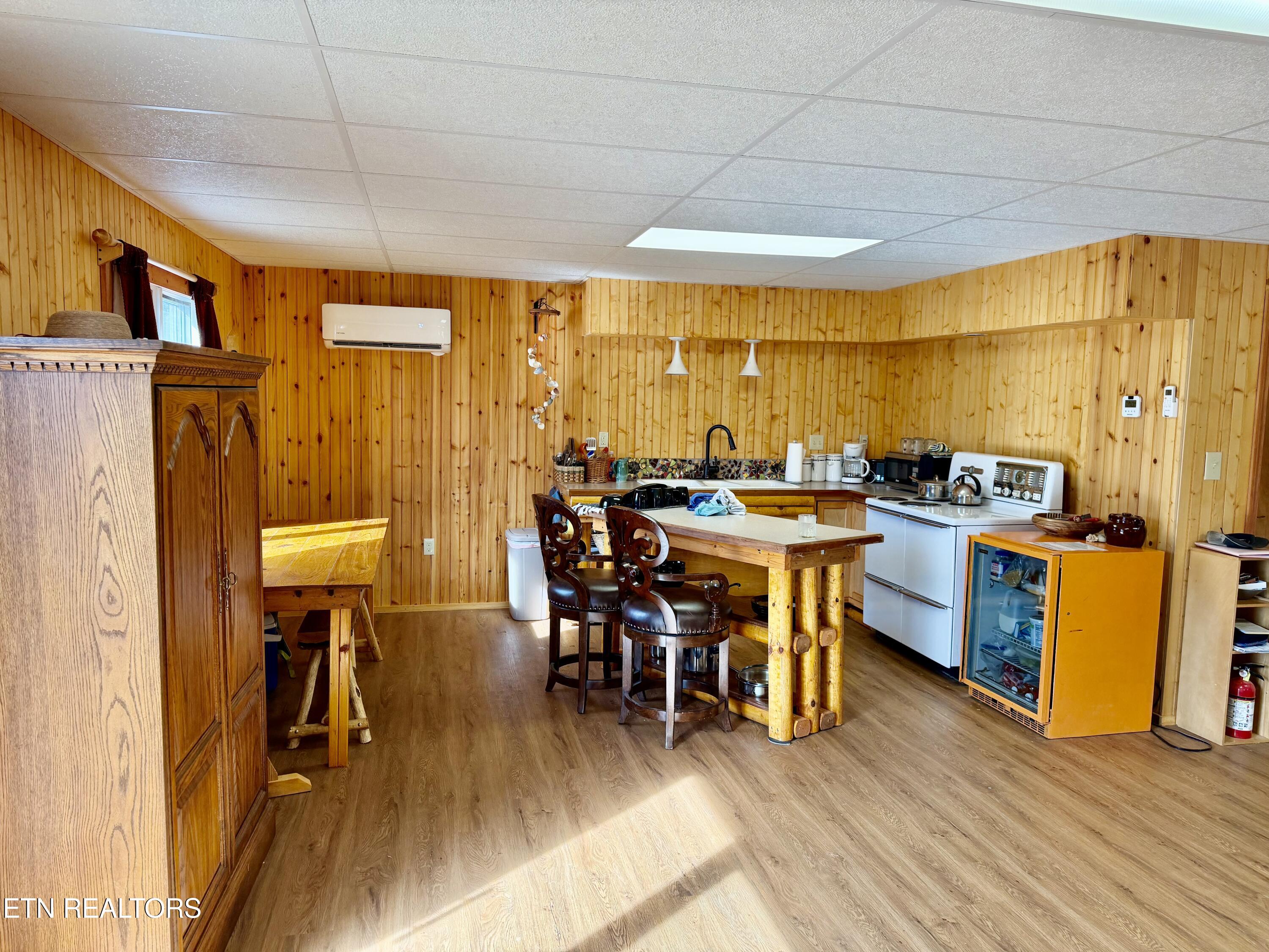 2218 Clouds Road New Tazewell, TN 37825 - Photo 23 of 40 IMG_1753