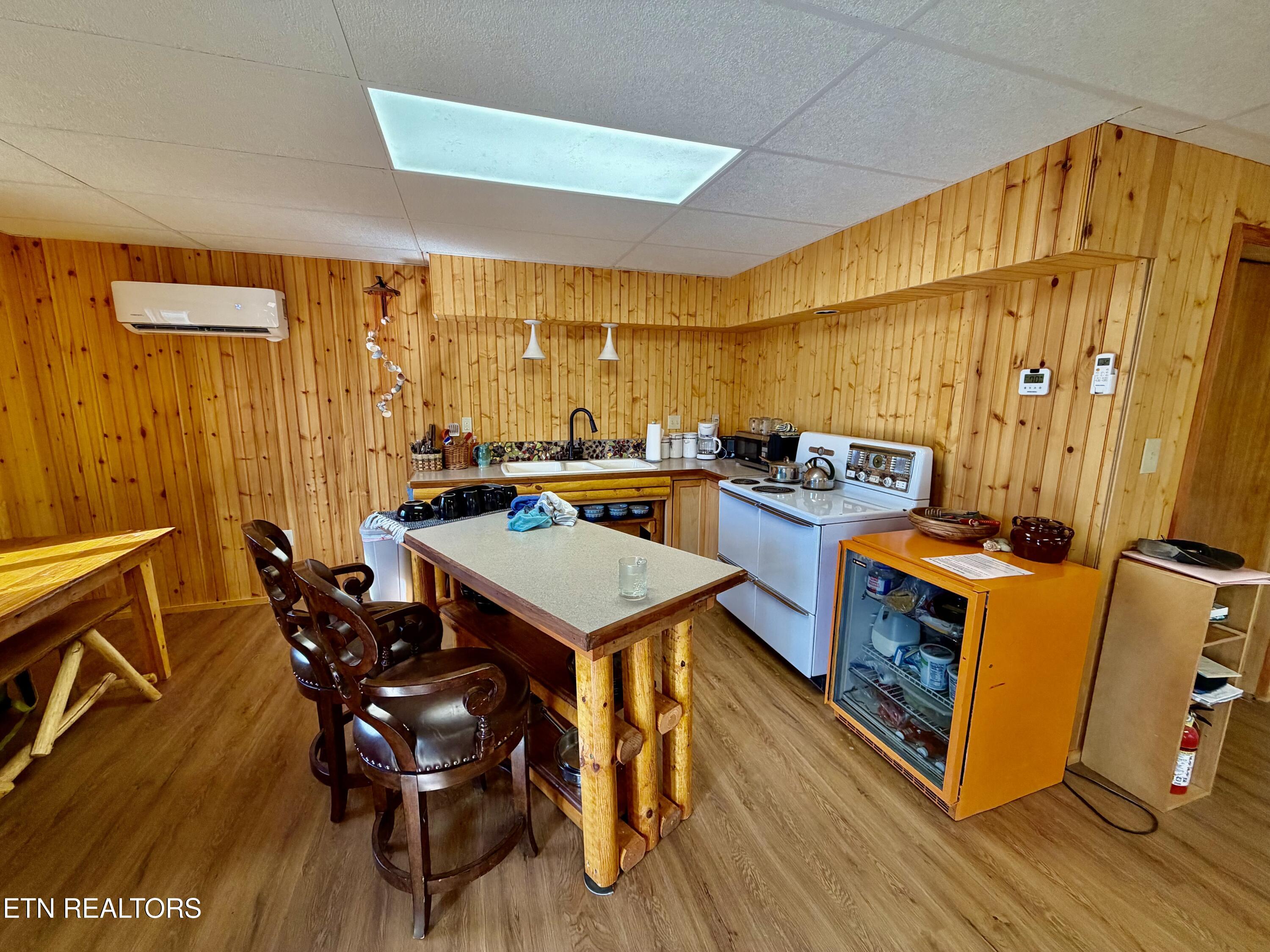 2218 Clouds Road New Tazewell, TN 37825 - Photo 24 of 40 IMG_1755
