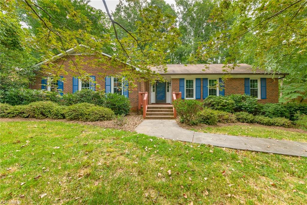 602 Barkworth Road Clemmons, NC 27012 - Photo 1 of 27 Gallery Image 1