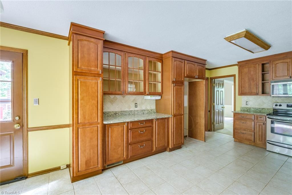 602 Barkworth Road Clemmons, NC 27012 - Photo 10 of 27 Gallery Image 10