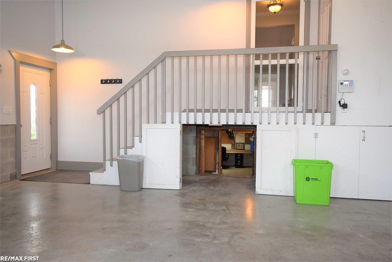 5843 Pointe Tremble Road Algonac, MI 48001 - Photo 80 of 84 50040266-79.JPG