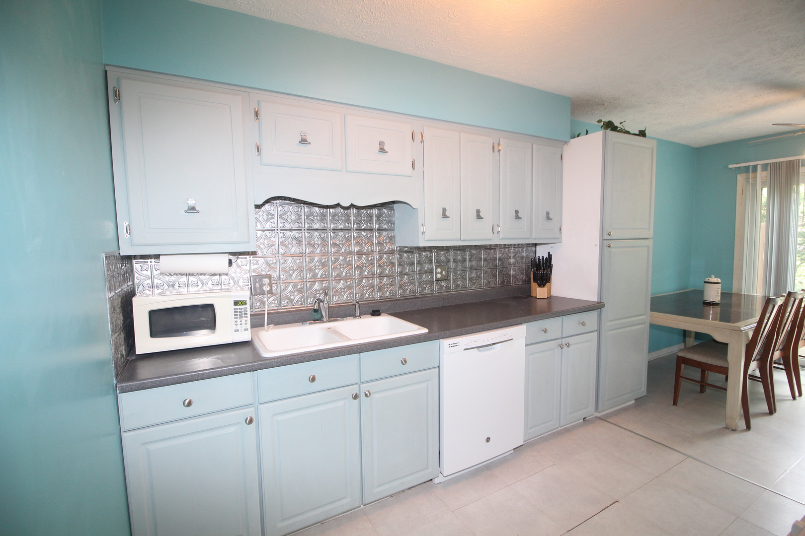 1705 King Drive, Unit C Normal, IL 61761 - Photo 3 of 24