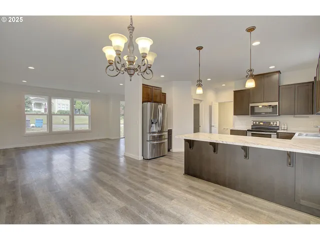 $650,000 | 508 Northeast 127th Street, Vancouver, WA 98685