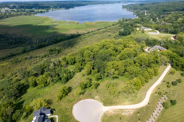 $299,000 | Lt10 Lakeview Gln Drive, Geneva, WI 53147