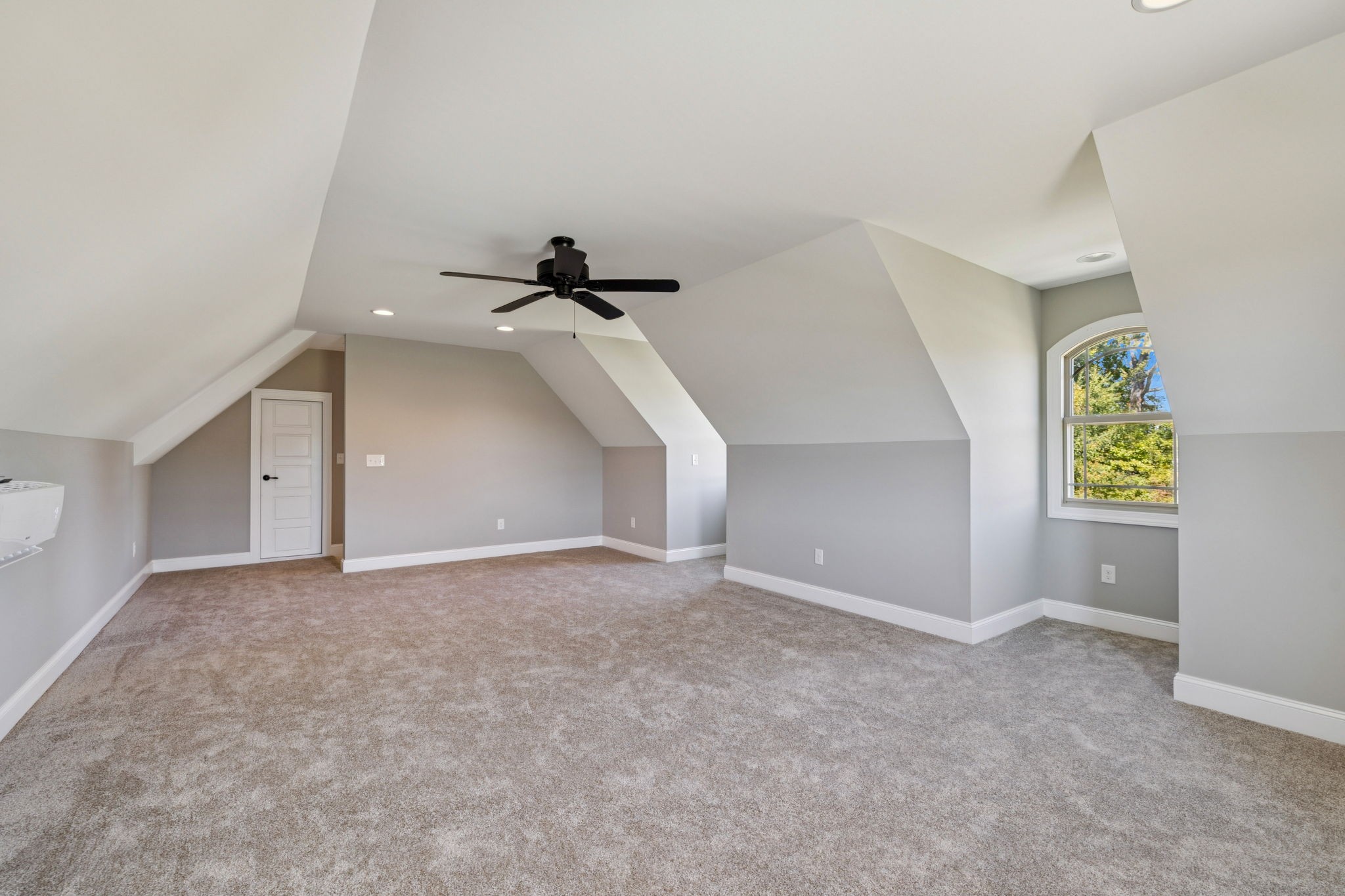 105 Barbara Spears Road Morrison, TN 37357 - Photo 29 of 55 a view of an empty room with a window