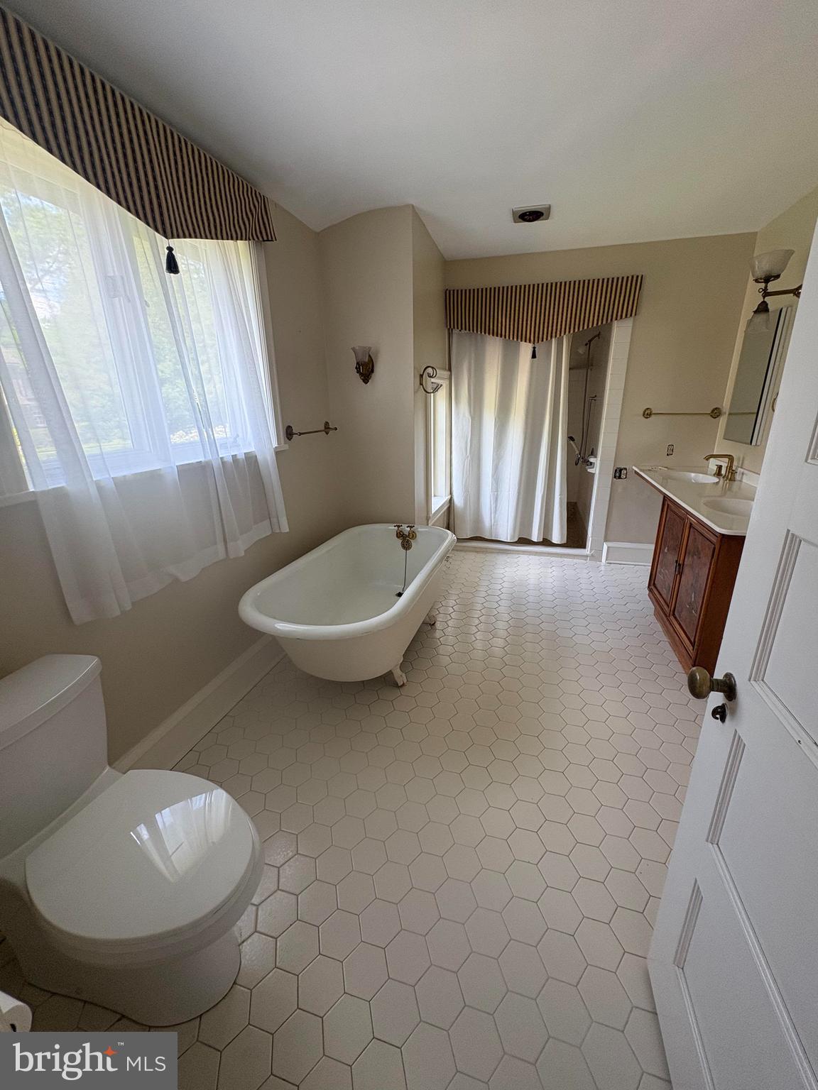 490 Bancroft Road Media, PA 19063 - Photo 24 of 36