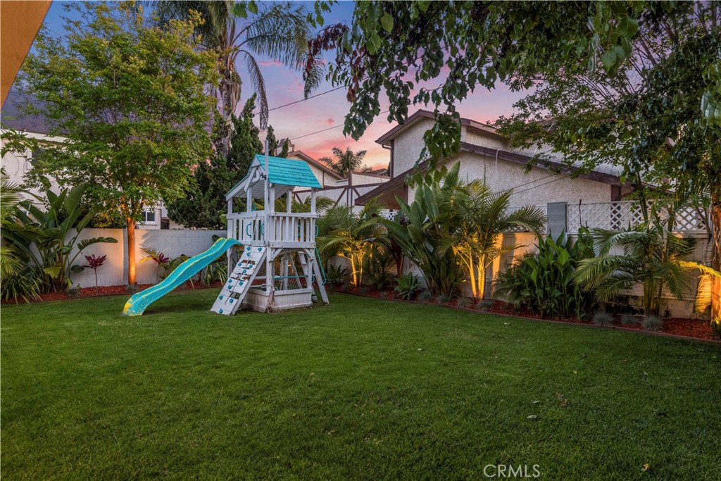 2505 Vail Avenue Redondo Beach, CA 90278 - Photo 12 of 41 a view of a house with a park