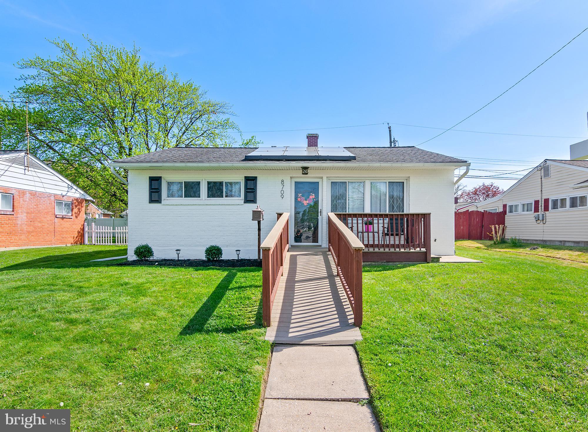 8709 Roper Road Parkville, MD 21234 - Photo 1 of 27 Gallery Image 1