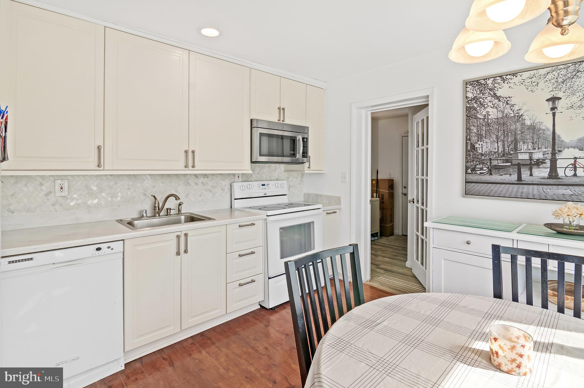 8709 Roper Road Parkville, MD 21234 - Photo 5 of 27 Gallery Image 5