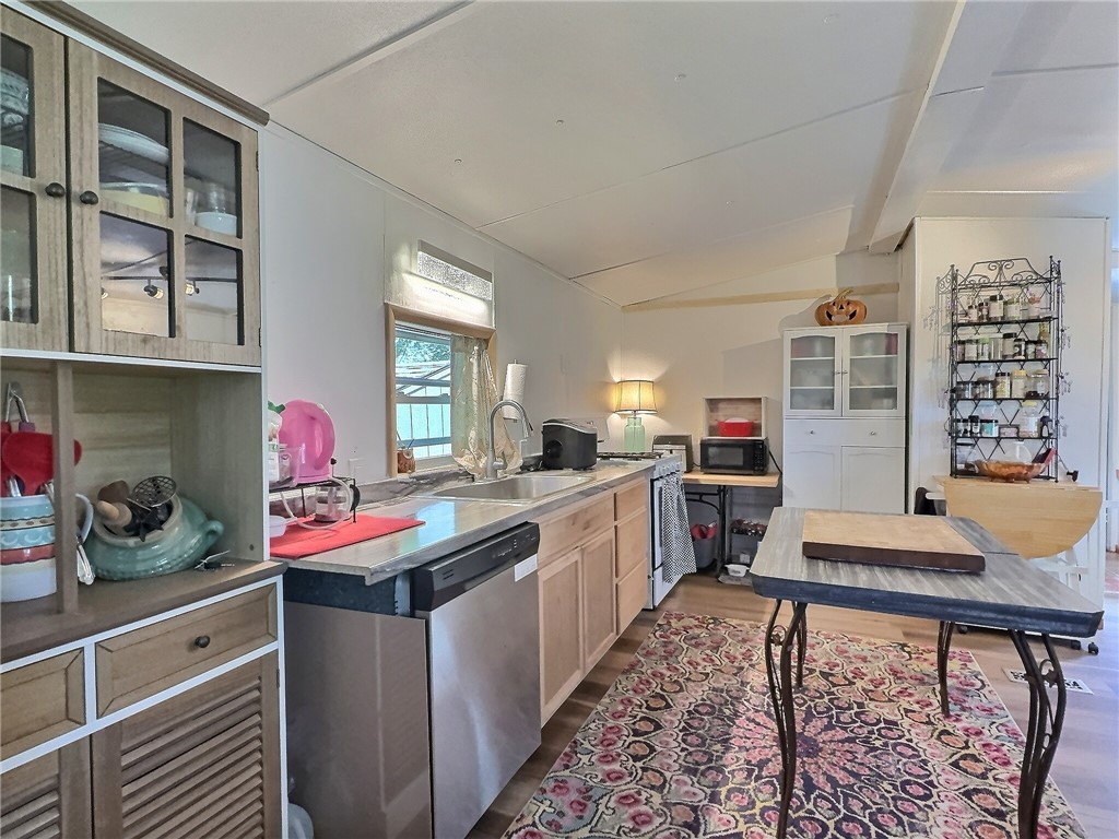 2694 Ellicott Road Caledonia, NY 14423 - Photo 8 of 20