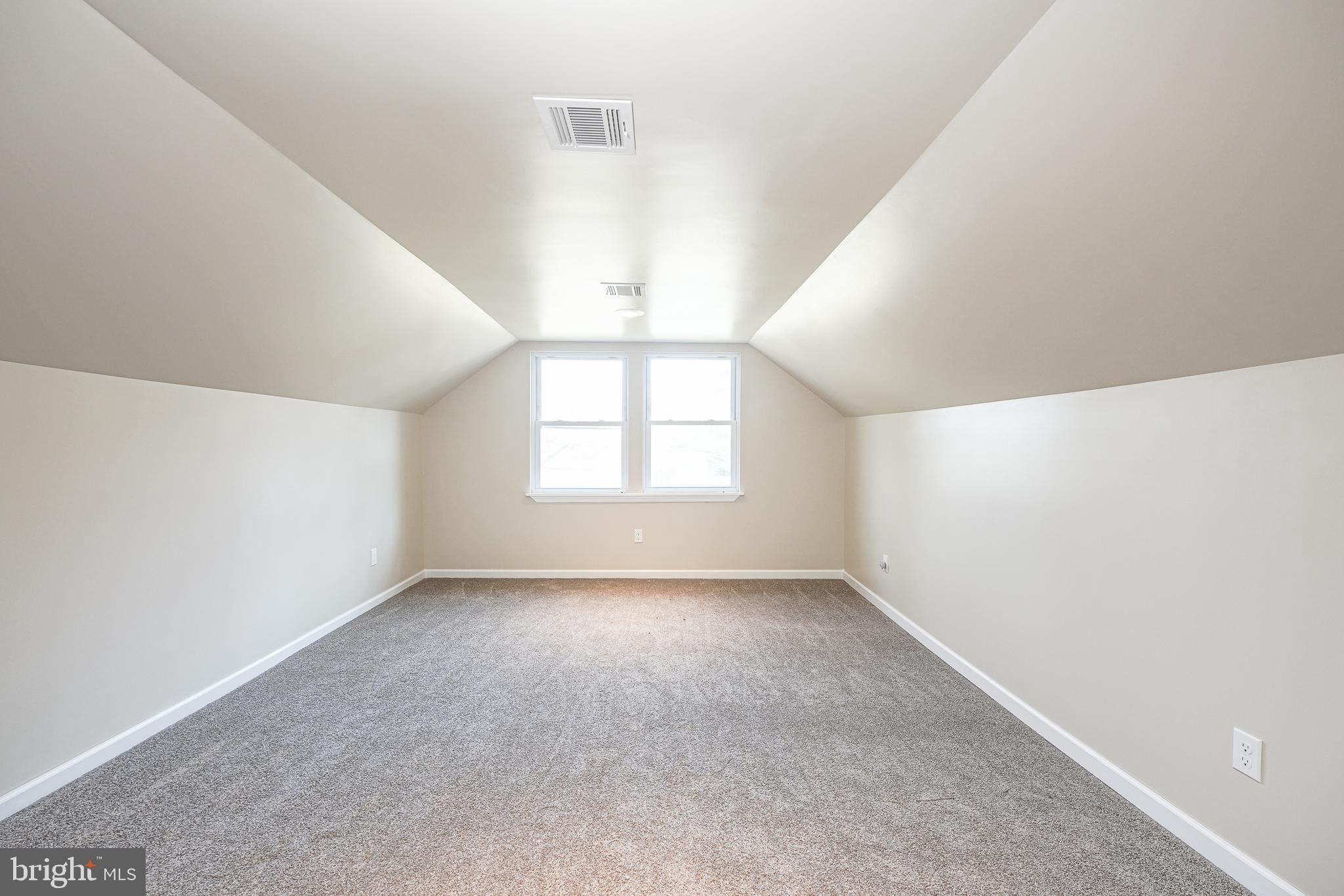 226 East Gibbsboro Road Lindenwold, NJ 08021 - Photo 9 of 25
