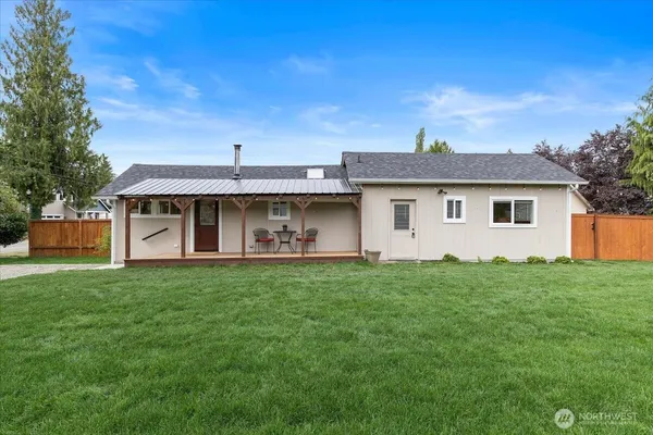 $495,950 | 32308 East Rutherford Street, Carnation, WA 98014