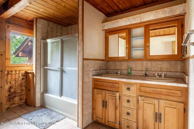 $599,000 | 340 Lower Cady Road, Old Chatham, NY 12136