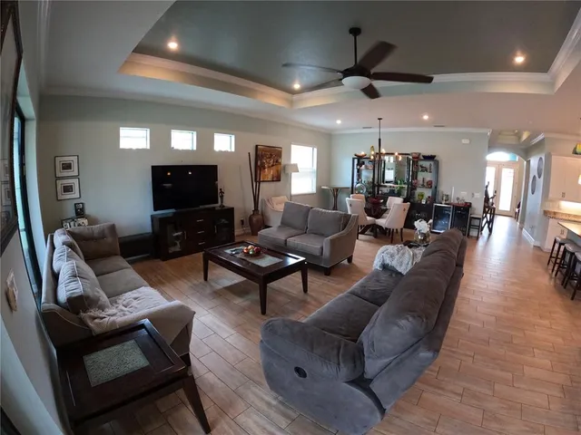 $560,000 | 6619 35th Court East, Sarasota, FL 34243